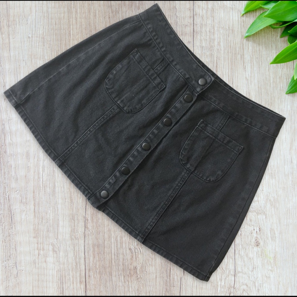 Brandy Melville A-line Denim Mini Skirt / SIZE 29